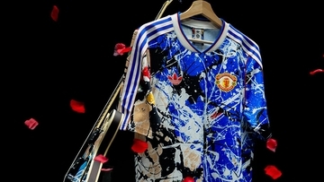 マンチェスター・ユナイテッドに「The Stone Roses」コラボ第2弾が登場！80年代“シングル曲”をデザイン