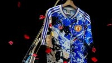 マンチェスター・ユナイテッドに「The Stone Roses」コラボ第2弾が登場！80年代“シングル曲”をデザイン