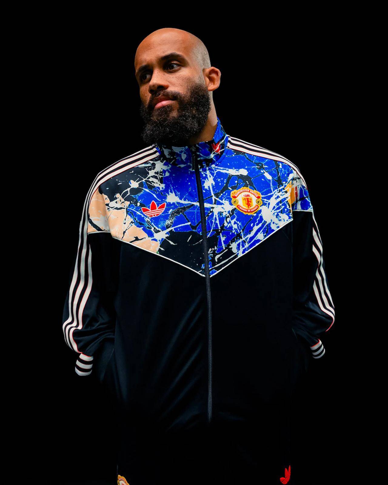 マンチェスター・ユナイテッドに「The Stone Roses」コラボ第2弾が登場！80年代“シングル曲”をデザイン