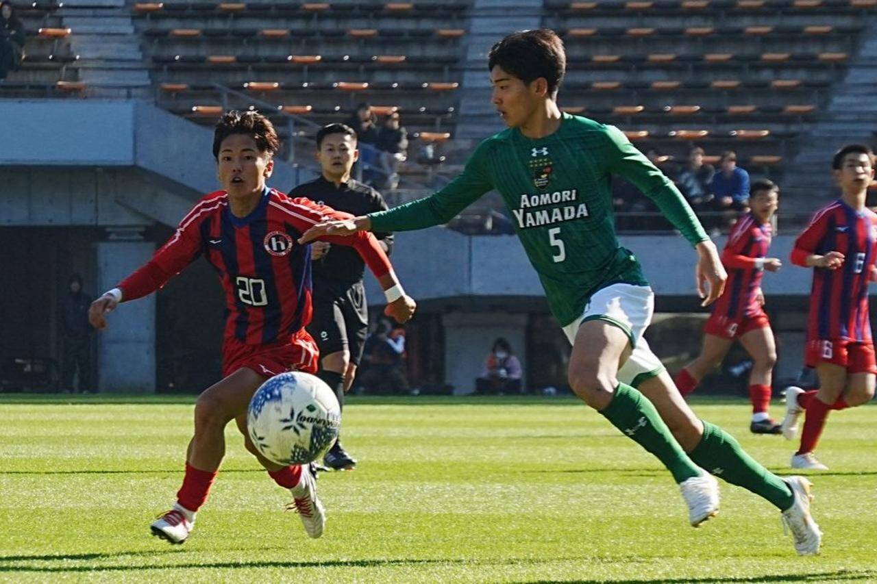 部屋にこもるほどの悔しさを乗り越えた青森山田DF大場光翔、選手権で憧れた“松木世代”に近づくゴールで1回戦突破「一週間は立ち直れなかった」