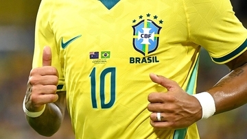 ネイマール不在のブラジル代表、W杯後初の『背番号10』を背負う選手が判明！11番は19歳天才