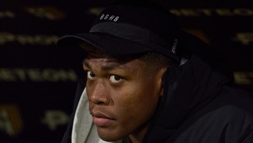 日本代表にも影響か…復帰のGK鈴木彩艶、パルマ正GKの座を失う！？監督が注目発言