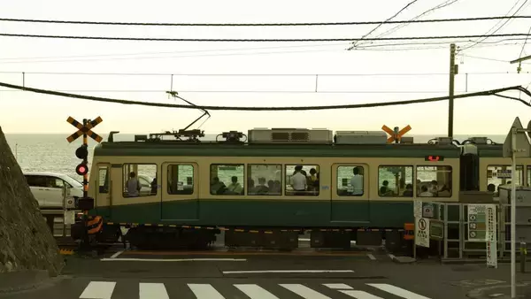 鎌倉インテル、地元の江ノ島電鉄とスポンサー契約締結！江ノ電社長が「深く共感した」クラブの取り組みとは