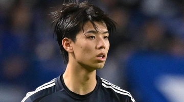 「最も積極的に関与した選手の一人」ブンデス初先発の高井幸大、3失点で敗戦もチーム内最高評価