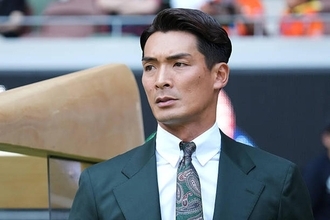「マジでレベル低い」審判批判の藤枝・槙野監督に2試合のベンチ入り停止と罰金10万円