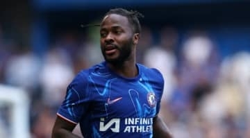 スターリング、開幕戦ベンチ外で代理人が声明　チェルシー監督は理由説明