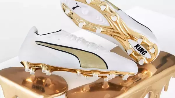 PUMA、新作スパイク「ホワイトゴールドパック」を発売！キャッチフレーズは『この輝きはすべてのプレーをハイライトに』