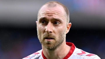 また試合中に倒れた34歳スター、退院を報告…名物OBは苦言 「彼は妻をどんな状況に追い込んでいるのか…自分のことばかり考えるな」