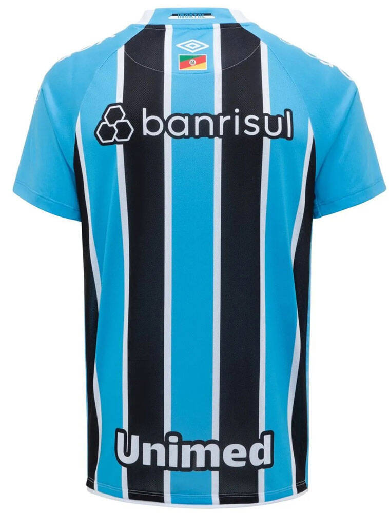 名門グレミオ、“レトロ縦じま”2025新ユニフォームを発表！全てのファンを讃える「世界地図デザイン」