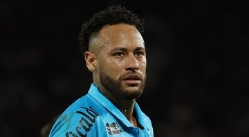 「失礼だけど、彼はバカだ」ネイマールが怒りをあらわに…2Gを挙げるも「先週は世界最悪の選手だって言われた」