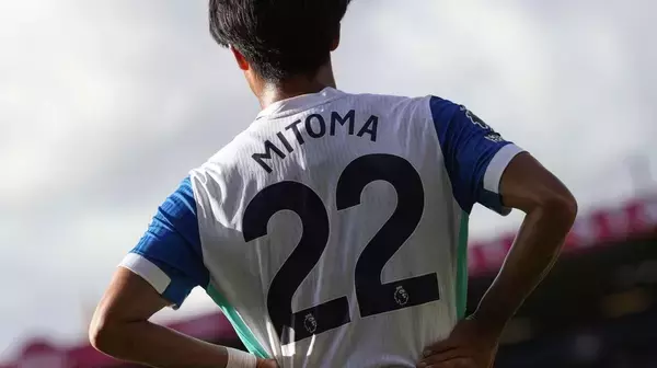 W杯欠場の三笘薫、ついにブライトン合流 「リハビリをスタートした日本から戻ってきた」と監督