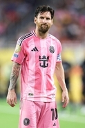 AIが選んだ！サッカーの歴史上「最高のストライカー」TOP5