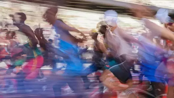 「集合体恐怖症の方には申し訳ない…自分でもヤバいなと（笑）」箱根駅伝にも出場した23歳、初マラソンでの衝撃姿を謝罪