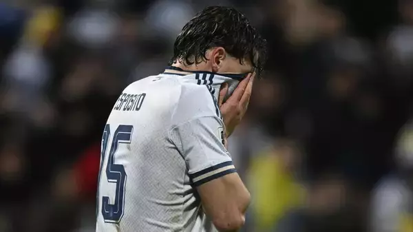 涙のW杯予選敗退…32歳イタリア代表DFが謝罪 「悪夢だ…すべての国民に申し訳ない」