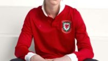 W杯プレーオフ出場のウェールズ、「150周年記念」ユニフォームを発表！“長袖オンリー”のレトロキット