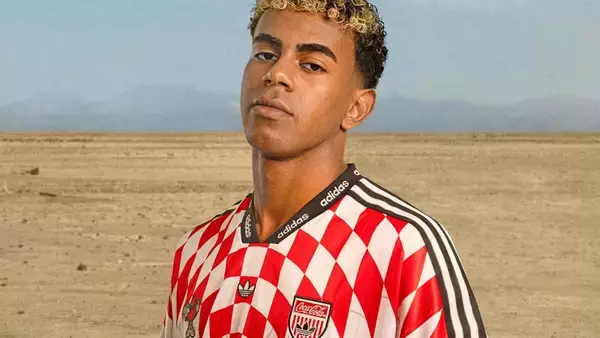adidas、W杯に向けてコカ・コーラとのコラボコレクションを発表！ラミン・ヤマルも登場…クロアチアっぽいけどそうじゃない
