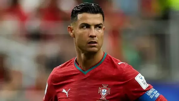 41歳ロナウド、W杯初戦で不発…「彼にパスを出す義務はない、顔を確認する時間もない」と23歳後輩が説明