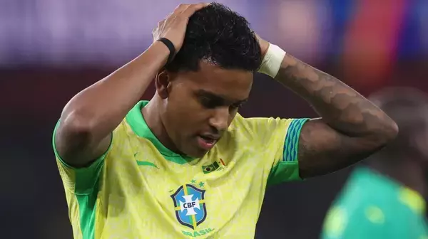 「人生最悪の日」ブラジル代表に激震！ロドリゴが靱帯断裂でW杯欠場の悲劇…ネイマールも嘆き悲しむ