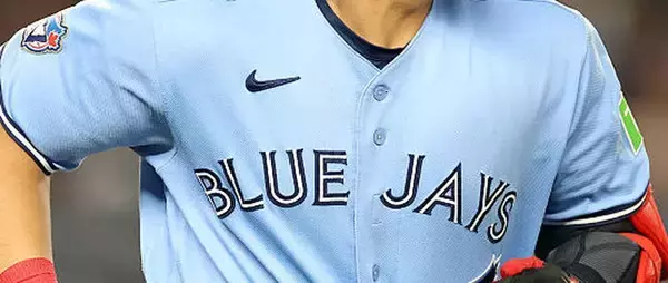 大谷に超える24発放つも21打席無安打——岡本和真にチームメイトが仕掛けた"愛ある措置"