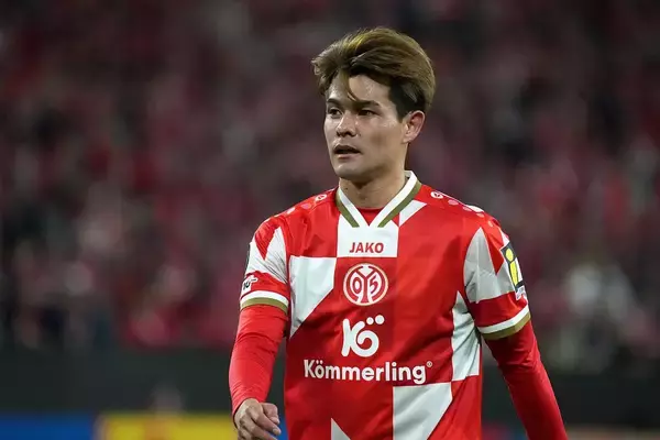 佐野海舟、苦難を乗り越えマインツで充実「コーチ陣、チームメイトのサポートがなければ不可能だった」