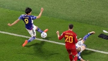 『三笘の1ミリ』でゴールした田中碧、完全に否定してた…元主将の吉田麻也が明かす「うそぉー！？みたいな（笑）」