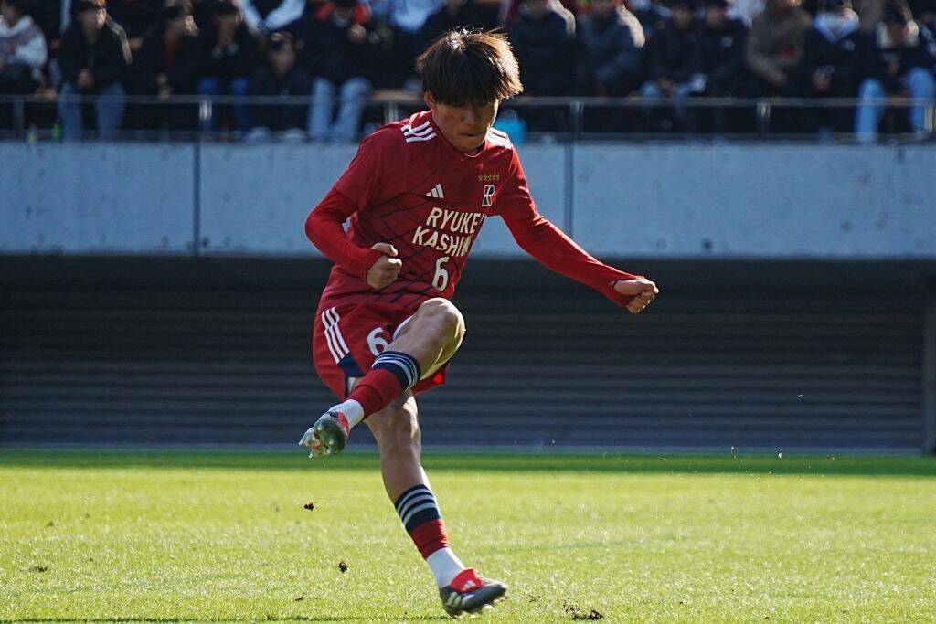 「中村俊輔さんは自分で決め切る」レジェンド酷似の左足見せた流通経済大柏DF増田大空、ジュビロ磐田内定でも慢心なし「甘い環境ではない」