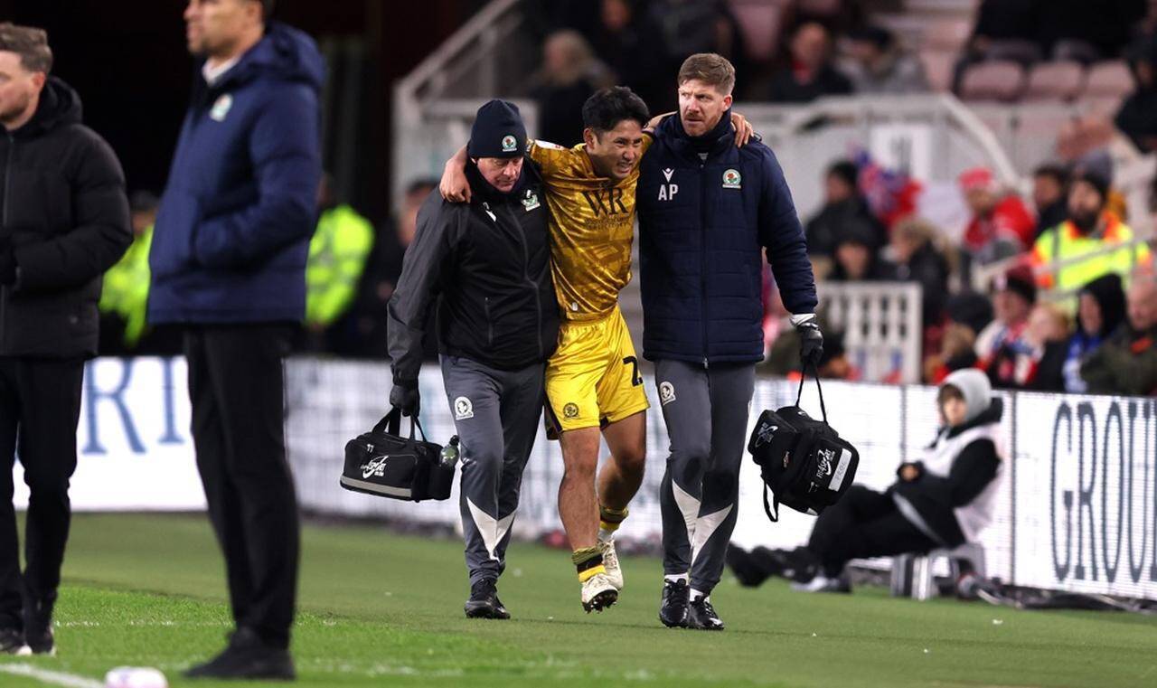 「本人は悪い予感がしている」森下龍矢、負傷交代…ブラックバーン監督が心配する