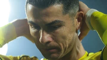 40歳ロナウド、年俸350億円のアル・ナスルに不満でMLS移籍や欧州復帰浮上…「思い通りにならないと不貞腐れる」との指摘も