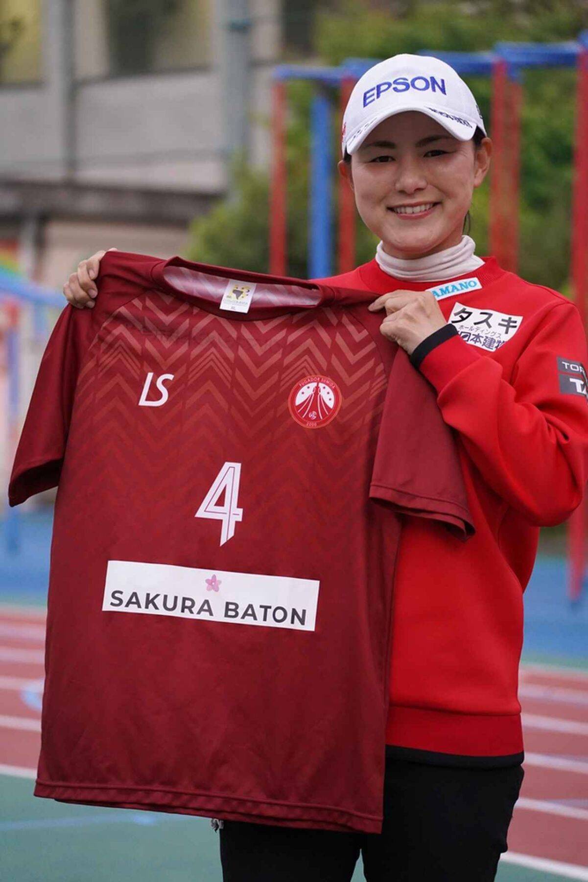 プロゴルファー横峯さくら、次世代支援プロジェクトでフットサル「フウガドールすみだ」と2年契約！育成年代のユニフォーム胸スポンサーに就任