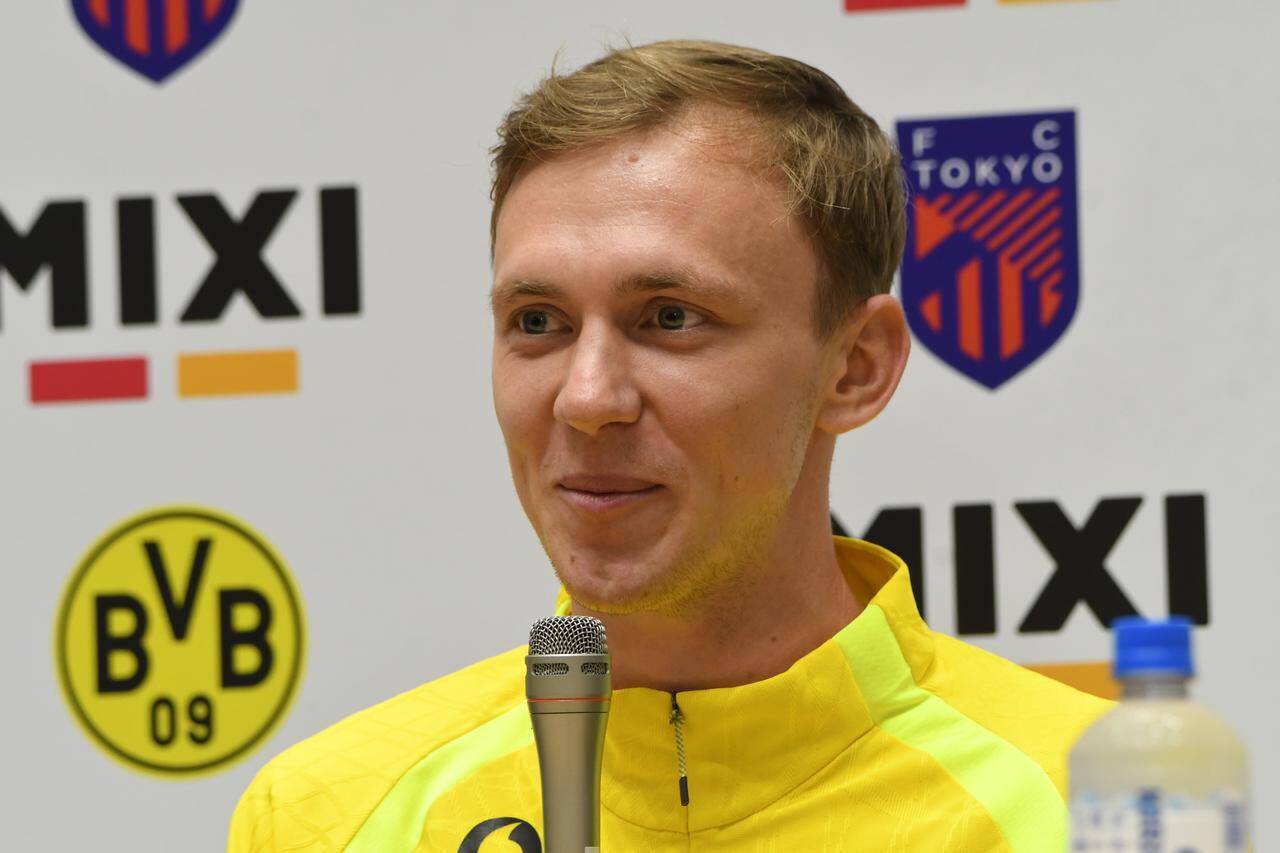 「本当にすごい選手になって…」FC東京の元日本代表、ドルトムント選手との再会に感慨