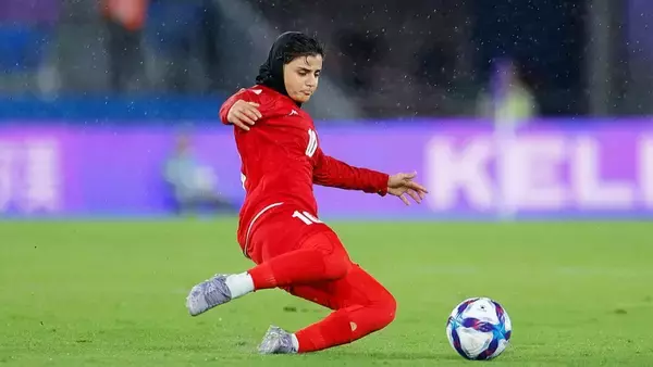 「国歌斉唱を拒否」で裏切り者となったイラン女子代表2選手、オーストラリア国籍を取得