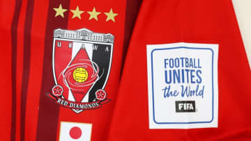 前代未聞！ヘグモ監督電撃解任の浦和レッズ、「途中延期の川崎戦」は前後半で指揮官が交代することに