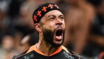 日本代表とW杯で戦うオランダのエースFWデパイ、ヘアバンド論争を一蹴！「16歳からアンチがいた…どうでもいいだろ」