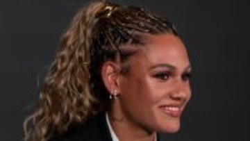 23歳ロッドマン娘、女子サッカー選手として世界最高年俸になる！その金額は