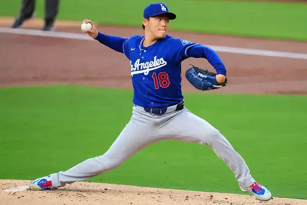 「彼が我々のエースである理由だ」ロバーツ監督の本音——初完投の山本由伸が見せた9回への執着