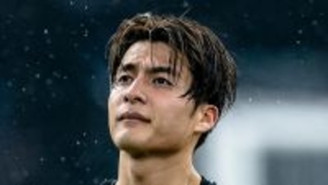 佐野航大、アヤックス戦で不発…「こういう試合こそ注目される、完全に出し抜かれた」とアヤックスOBが厳しい指摘