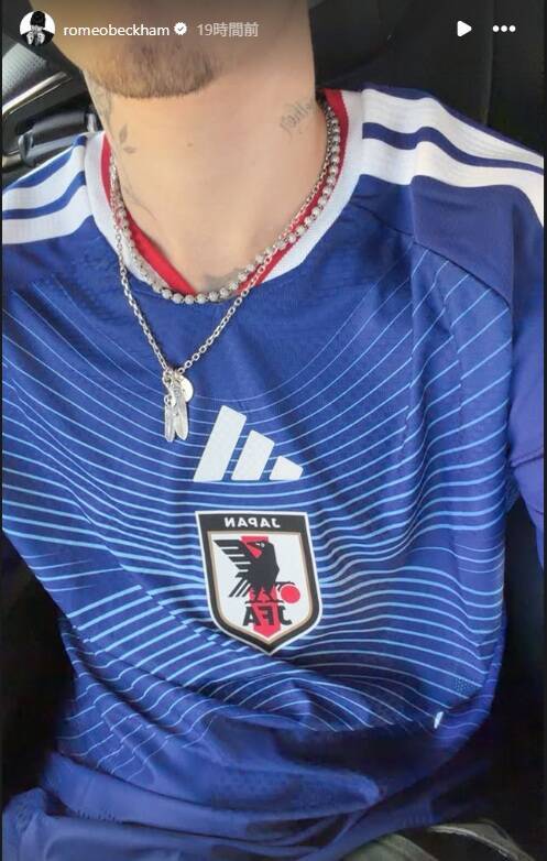 来日のベッカム息子、彼女と一緒に相撲部屋を訪問！横綱豊昇龍と対面、力士に担ぎ上げられ「勝ち目なし（笑）」