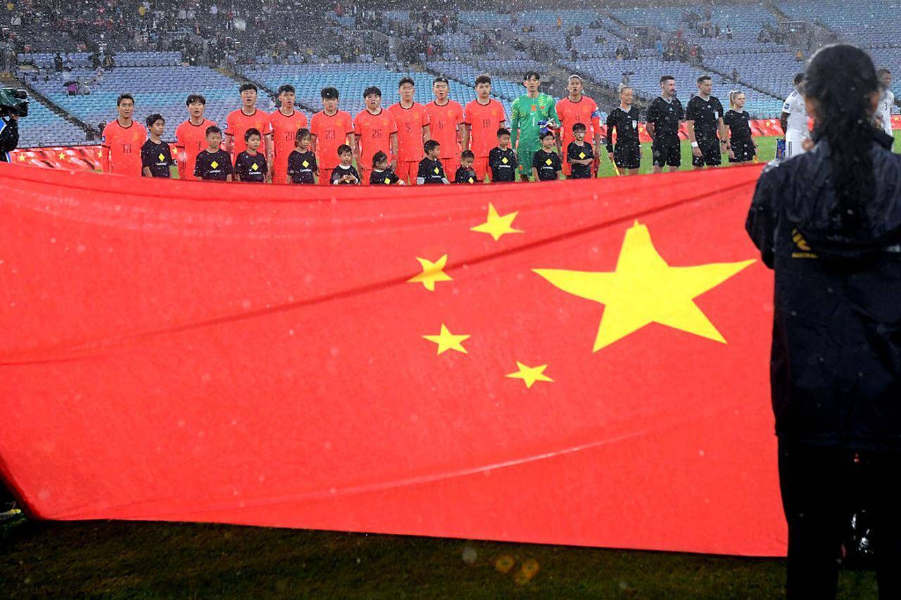 「砂漠に木を植えるようなもの」中国サッカーの登録選手が18倍に増えても日本に追いつけない理由