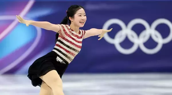 17歳中井亜美、衝撃の五輪デビュー！ショート首位で世界を魅了「輝くような笑顔」「観客から大歓声」「狂気じみた技術点」