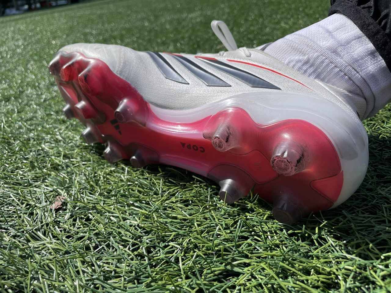 【履いてみた】気分はもうリヴァプールMF！ボールを触るのが楽しいadidasの最新スパイク『コパピュア4』