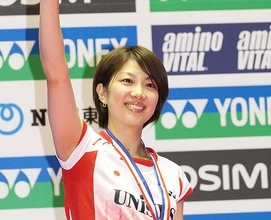 「めっちゃ豪華絢爛ショット」潮田玲子が栗原恵と舞台観劇……藤原紀香らとの写真を公開