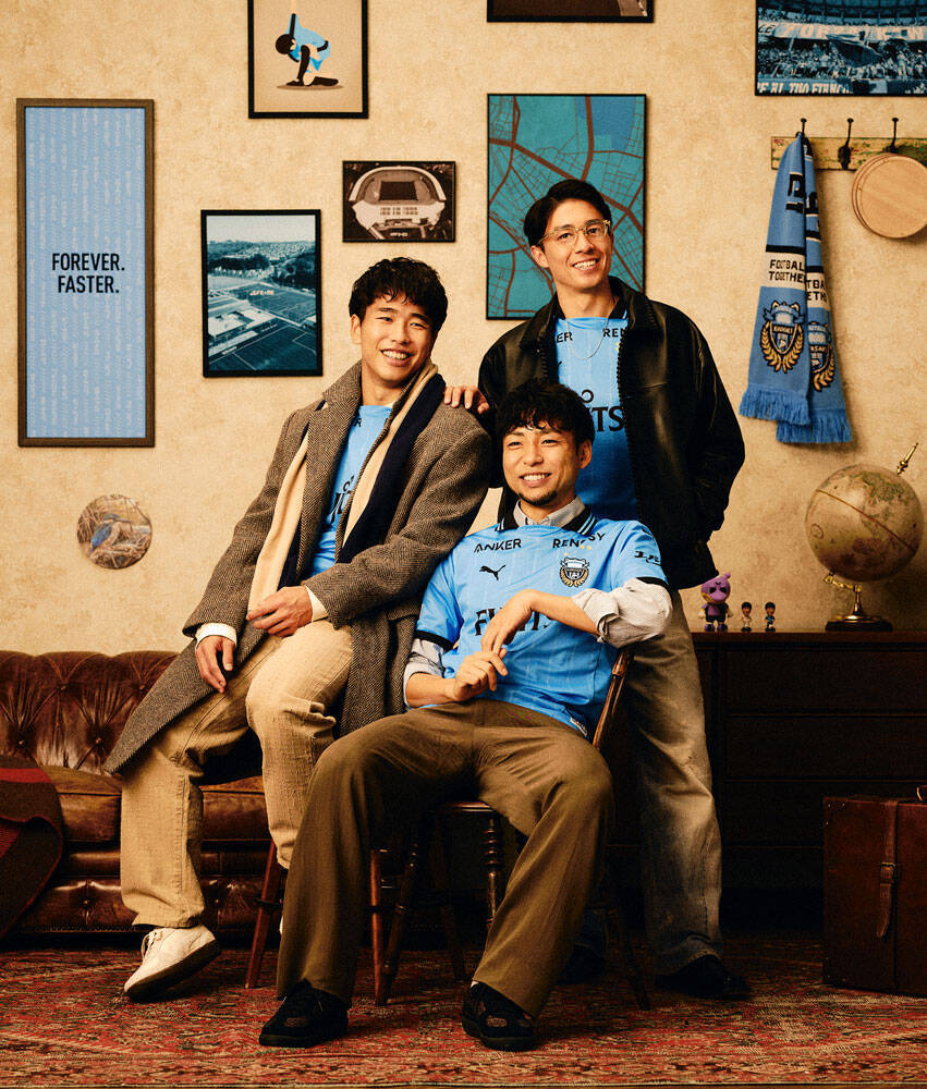 川崎フロンターレ、レトロな2025新ユニフォームを発表！「座標コード」のユニークデザインが登場