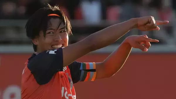 「キムタクを見て…程遠かったっすね（笑）」19歳の新星、木村拓哉の髪型をマネするも悲劇を味わう