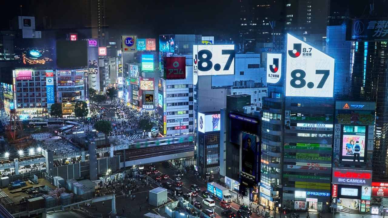 『8.7 Jリーグ新開幕』、渋谷エリア約30か所で大規模広告プロモーション！マッチビジュアルに描かれた「ポケモン探し」体験も
