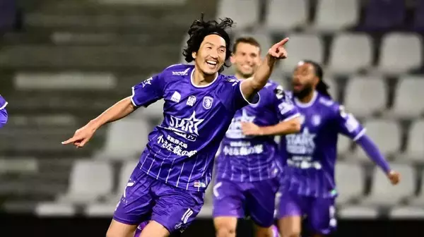 34歳元日本代表選手、ベルギー2部年間ベストイレブンに！「ただし公式ではなく…」
