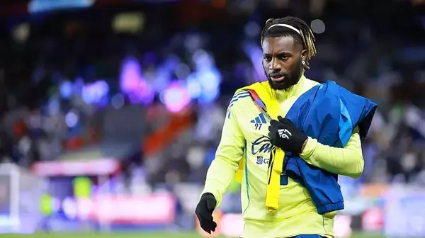 W杯開催国で差別被害か…元プレミア選手、所属クラブを“電撃”退団