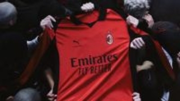 ミランが“2色”の第4ユニフォームを発表！人気ショップ「スラムジャム」とのコラボが実現