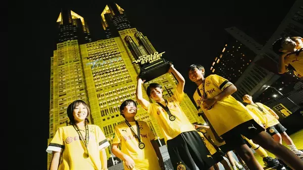 来日中のドルトムント、「BVB World Street Series Tokyo」を東京都庁で開催！最後はプロジェクションマッピングで大盛り上がり