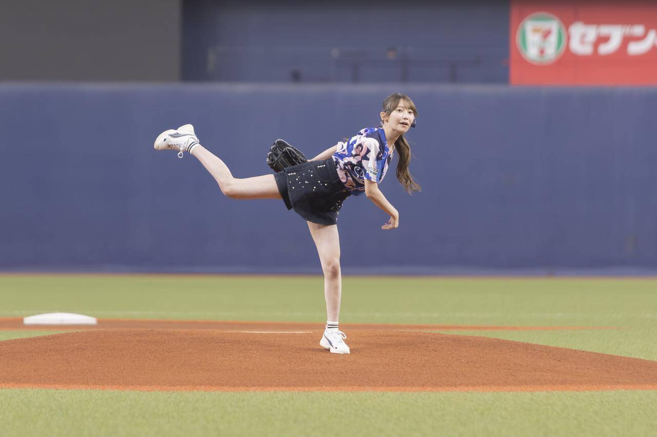 「乃木坂野球部」が京セラドームに降臨！「99点」と自己評価した黒見明香によるセレモニアルピッチの模様も！
