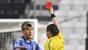 U-23日本代表、退場した西尾隆矢を思い遣る 「サブのやつ、ここに来れなかったやつ、隆矢の分も全員で戦うぞ！」